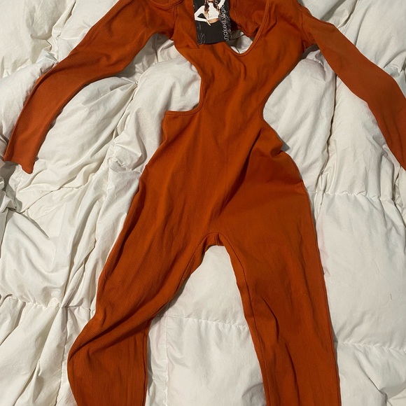 Naked wardrobe jumpsuit snatched jumpsuit - Picture 3 of 6